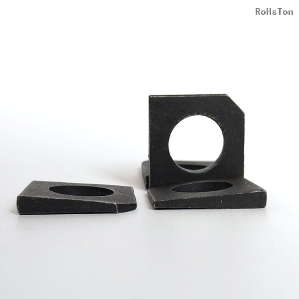 GB853 U-steel Accessories Stainless Steel Square Inclined Washers Zinc Plated Carbon Steel Square Taper Washer for Slot Section