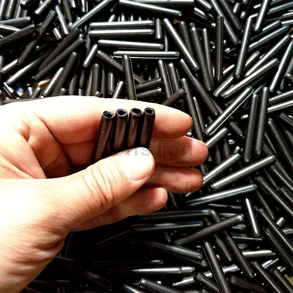 DIN7343 ISO8750 GB879.4 Standard Stainless Steel SUS304 Coiled Spring Pin Factory Supply Heavy Duty 65Mn Steel Rolled Elastic Pins
